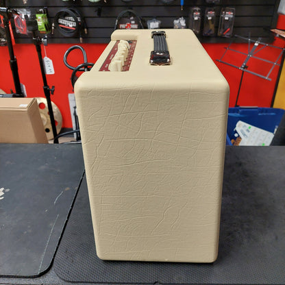 Blackstar Debut 30E Guitar Amplifier (USED) SN# 21UBA240529008