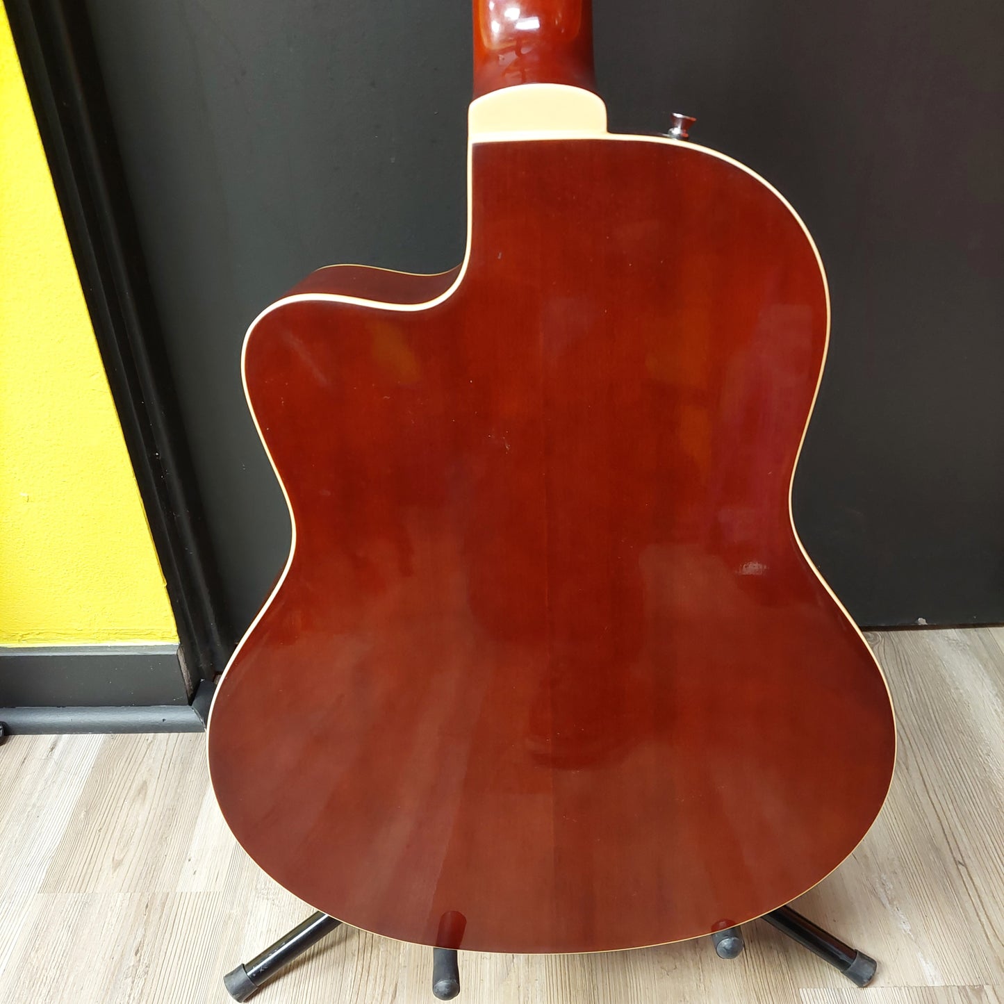 De Rosa GAB47-NT 5-String Acoustic Bass Guitar w/ EQ - Natural (USED)
