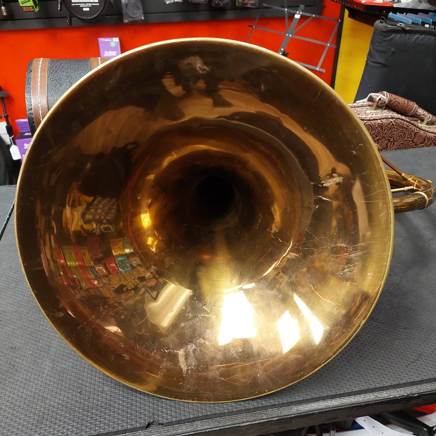Vintage Pioneer French Horn w/ Mouthpiece (USED)