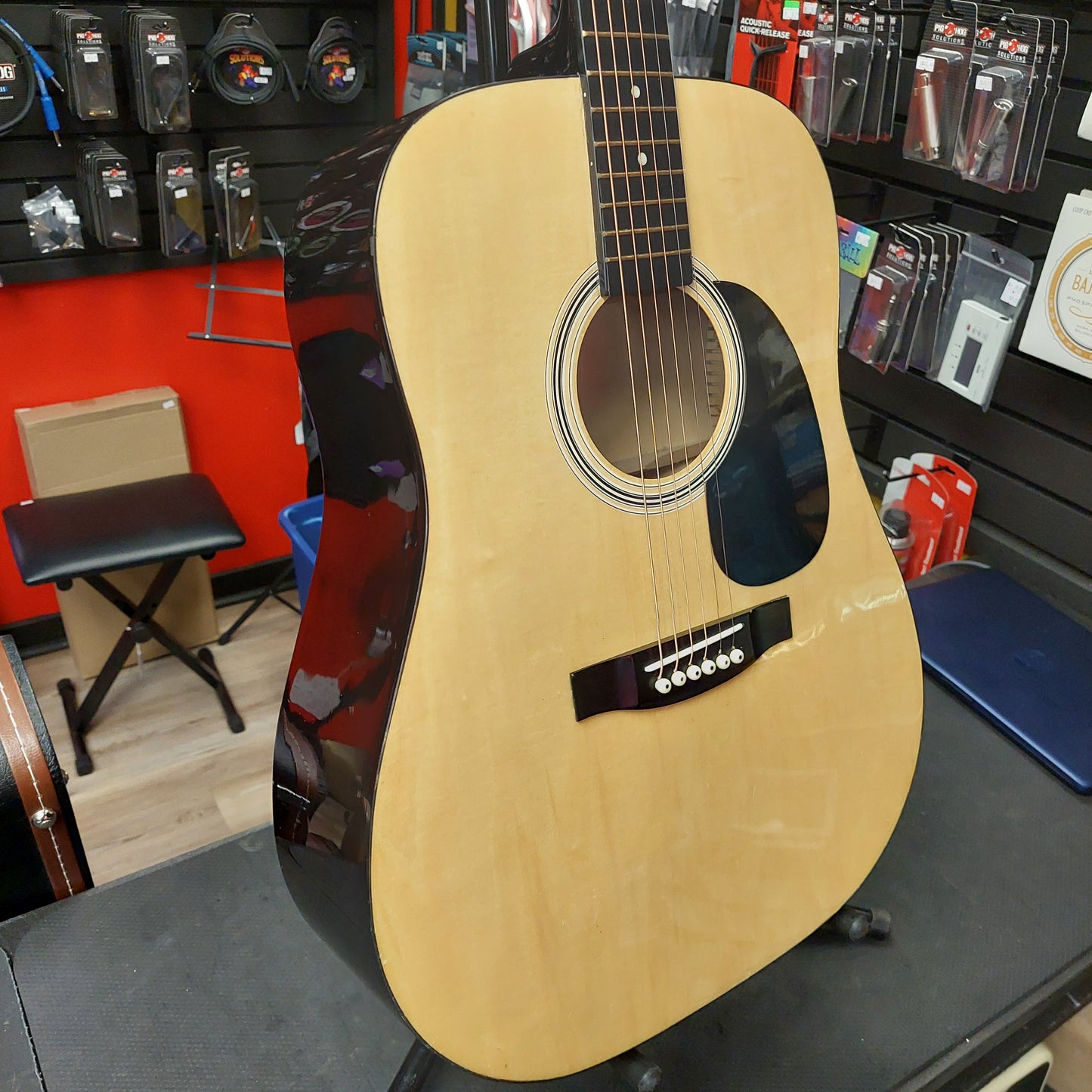 Squire 6-String Acoustic Dreadnought Guitar - Natural (USED)