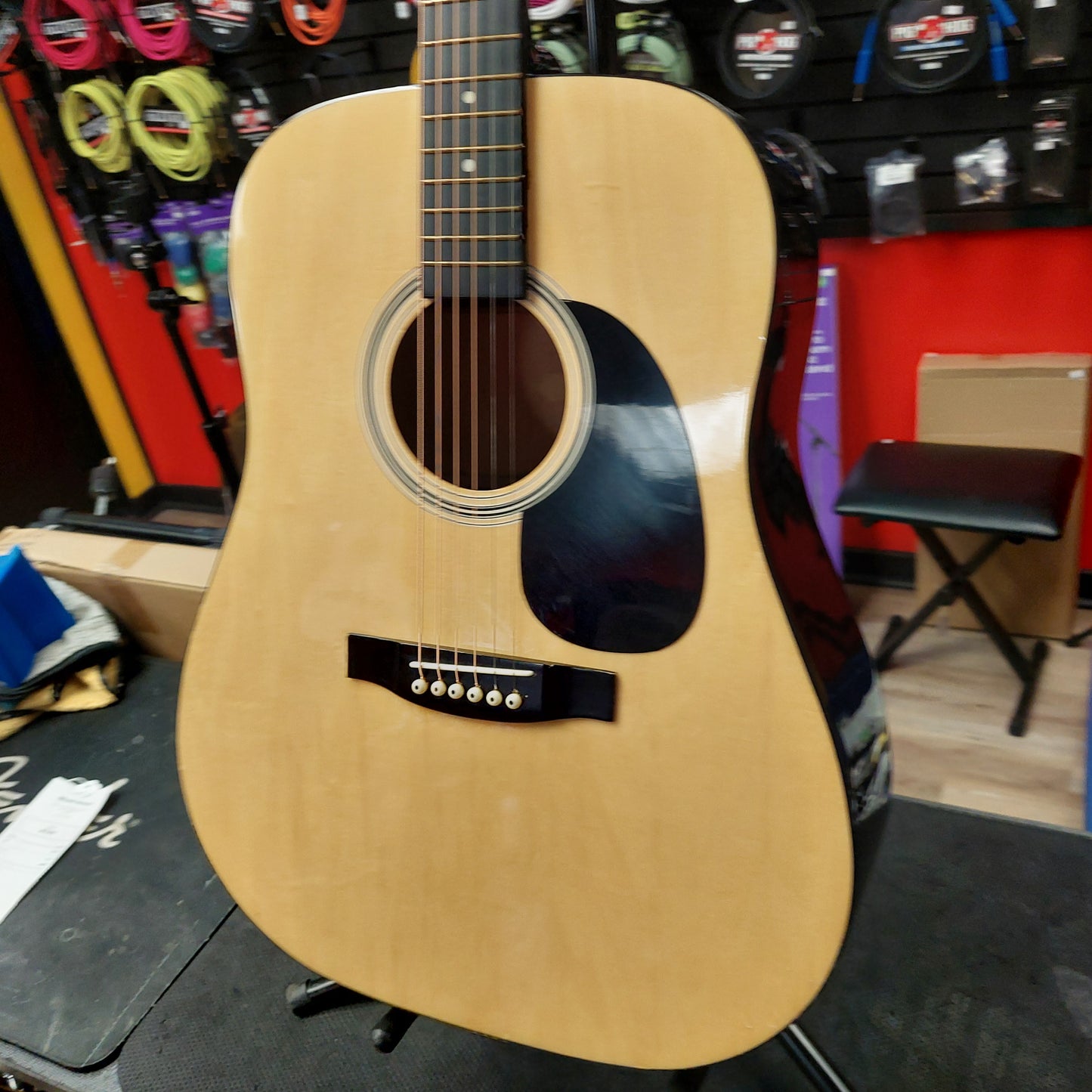 Squire 6-String Acoustic Dreadnought Guitar - Natural (USED)