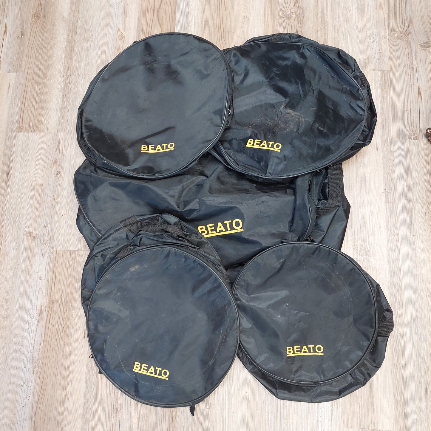 Beato DMC500FSN 5PC Drum Bag Set - Black 22x18, 14x12, 14x6.5, 12x11, 10x9 (USED)