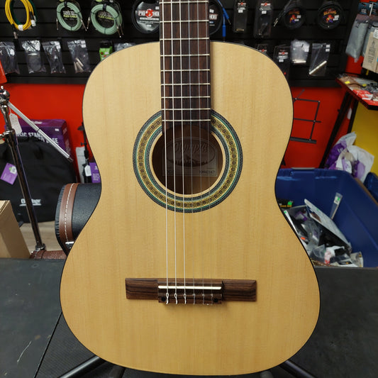 Olympia OC-2 Classical Guitar 3/4 Sized - Natural w/ Gig Bag SN# 10942167