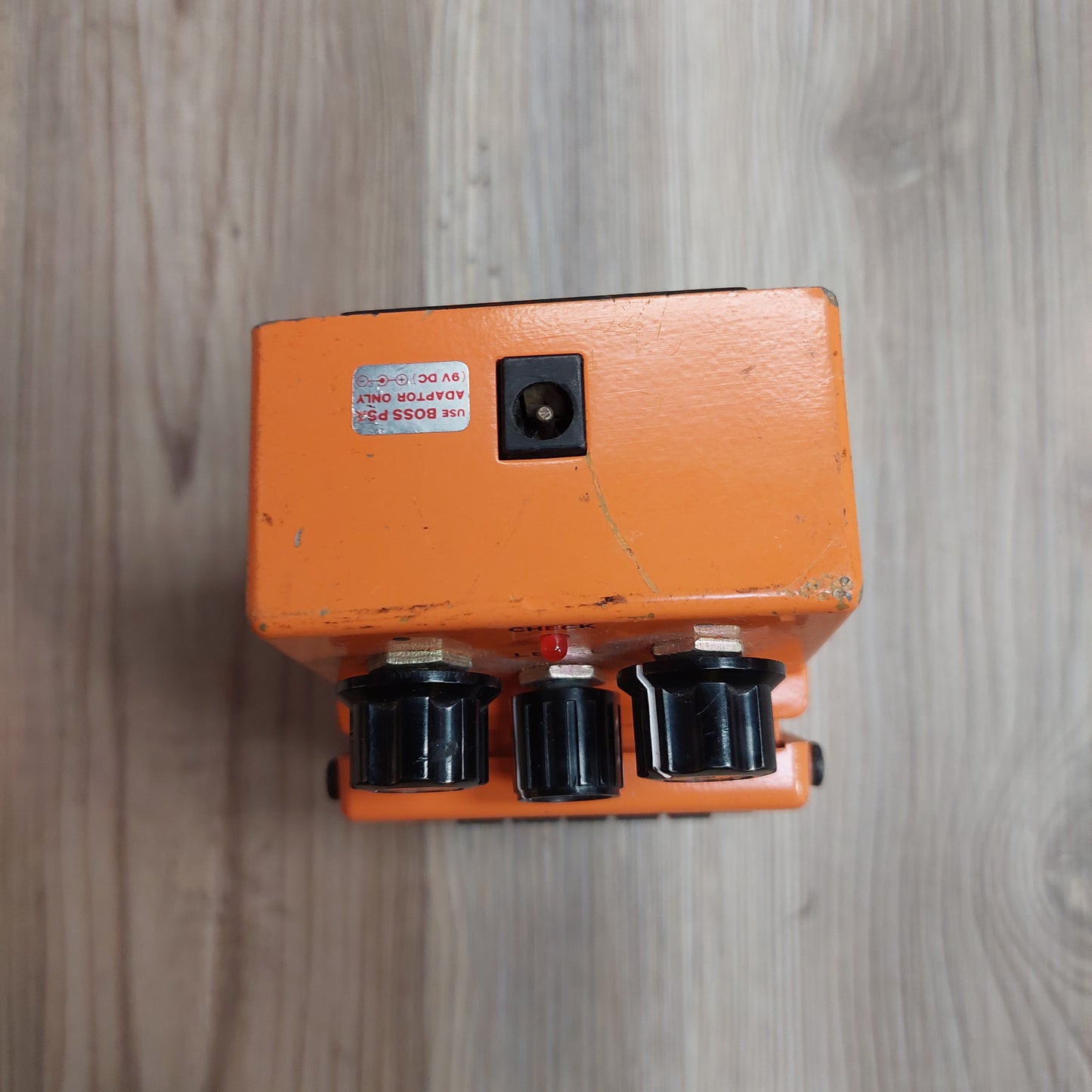 Boss DS-1 Distortion Pedal USED) "Made in Taiwan" SN# LR32518