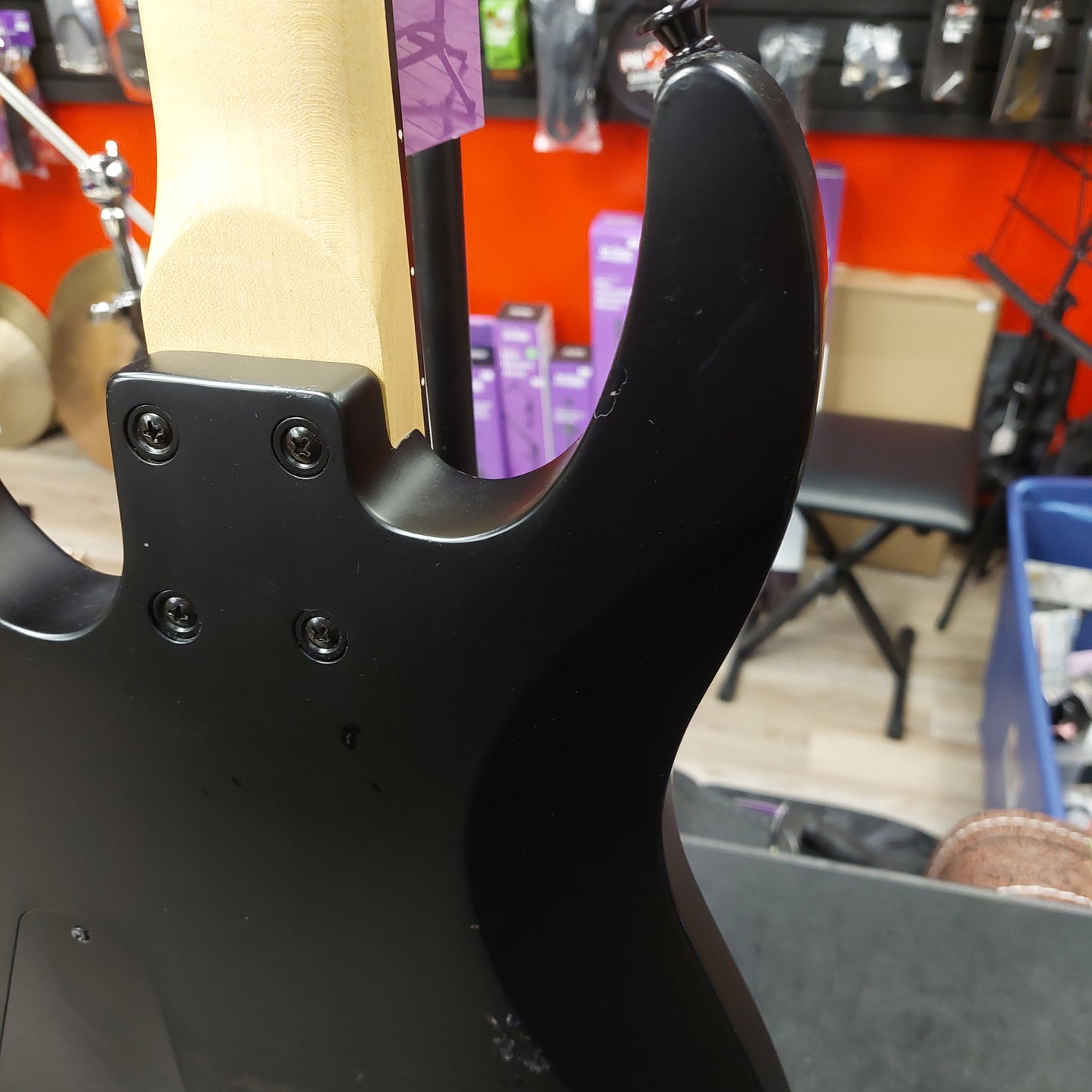2021 Jackson JS22 7-String Electric Guitar - Black SN# CWJ2148351 "Missing Truss Rod Cover"