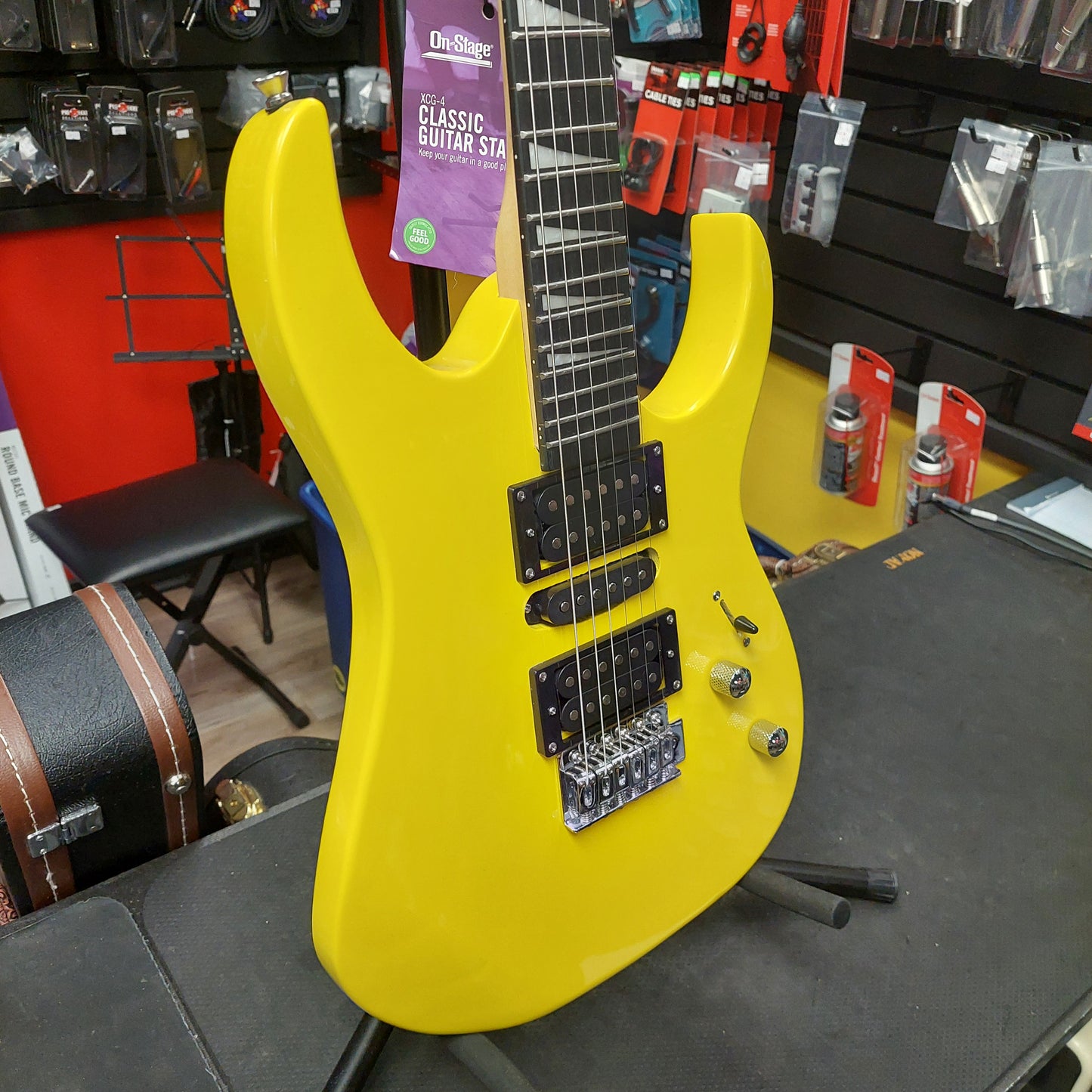 HSH 6-String Electric Guitar - Yellow (USED)