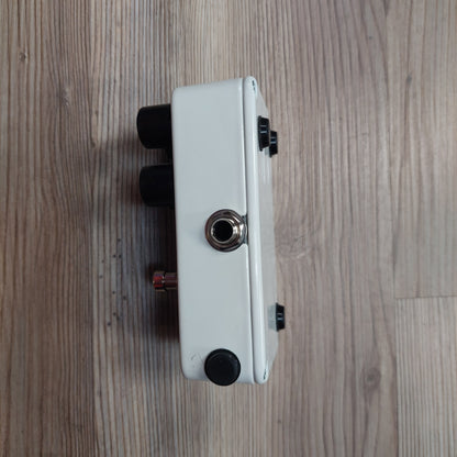 EHX Crayon Full Range Overdrive Pedal (USED)
