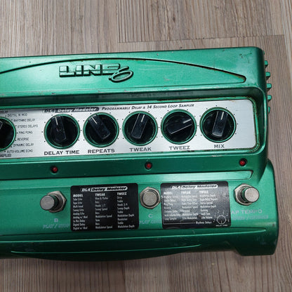 Line 6 DL4 Delay Effects Pedal - Green (USED) SN# 21DLM0C5035001167