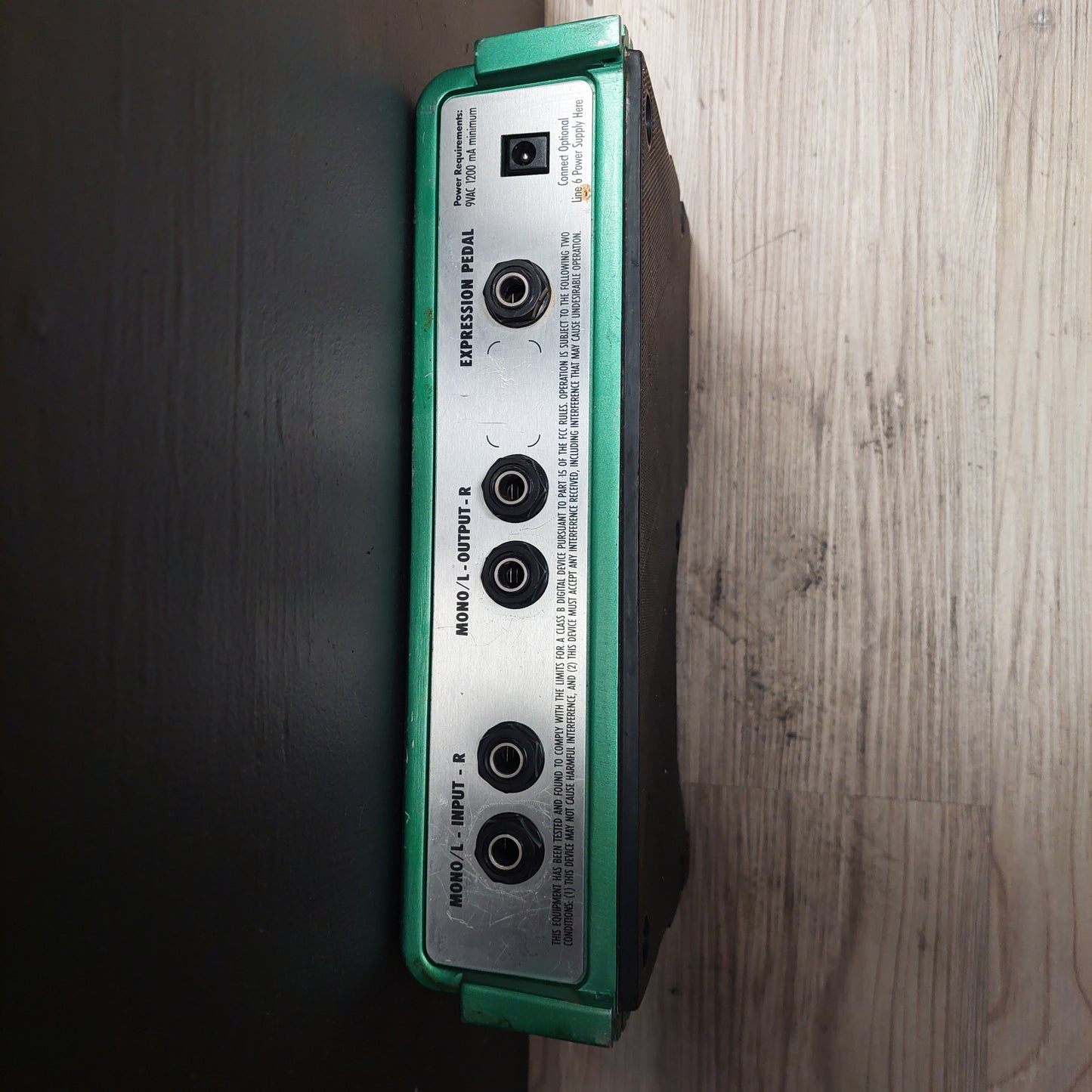 Line 6 DL4 Delay Effects Pedal - Green (USED) SN# 21DLM0C5035001167