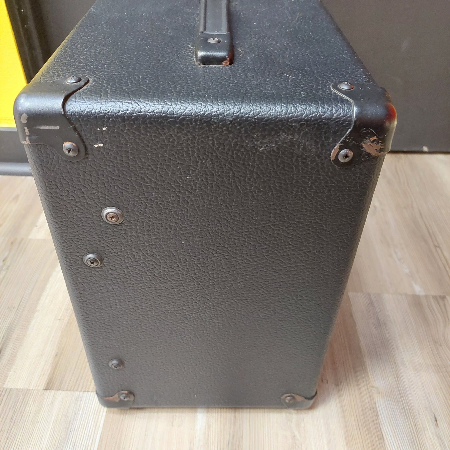 1990's Fender BXR 15 Watt Bass Amplifier (USED) SN# 08820105