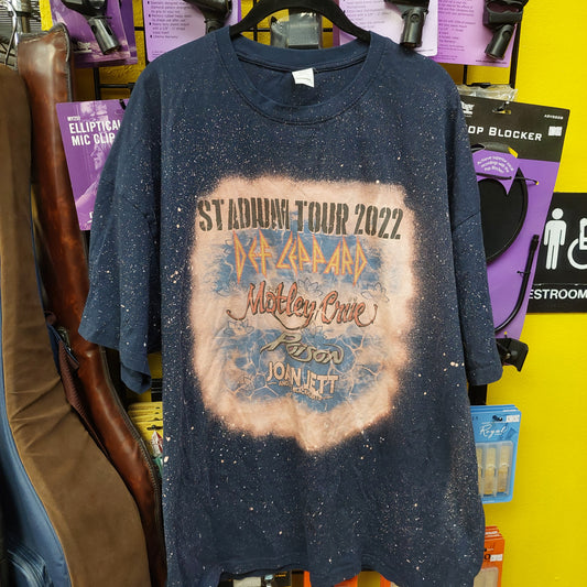 Stadium Tour 2022 T-Shirt - Blue/Pink Splatter - 3XL (USED)
