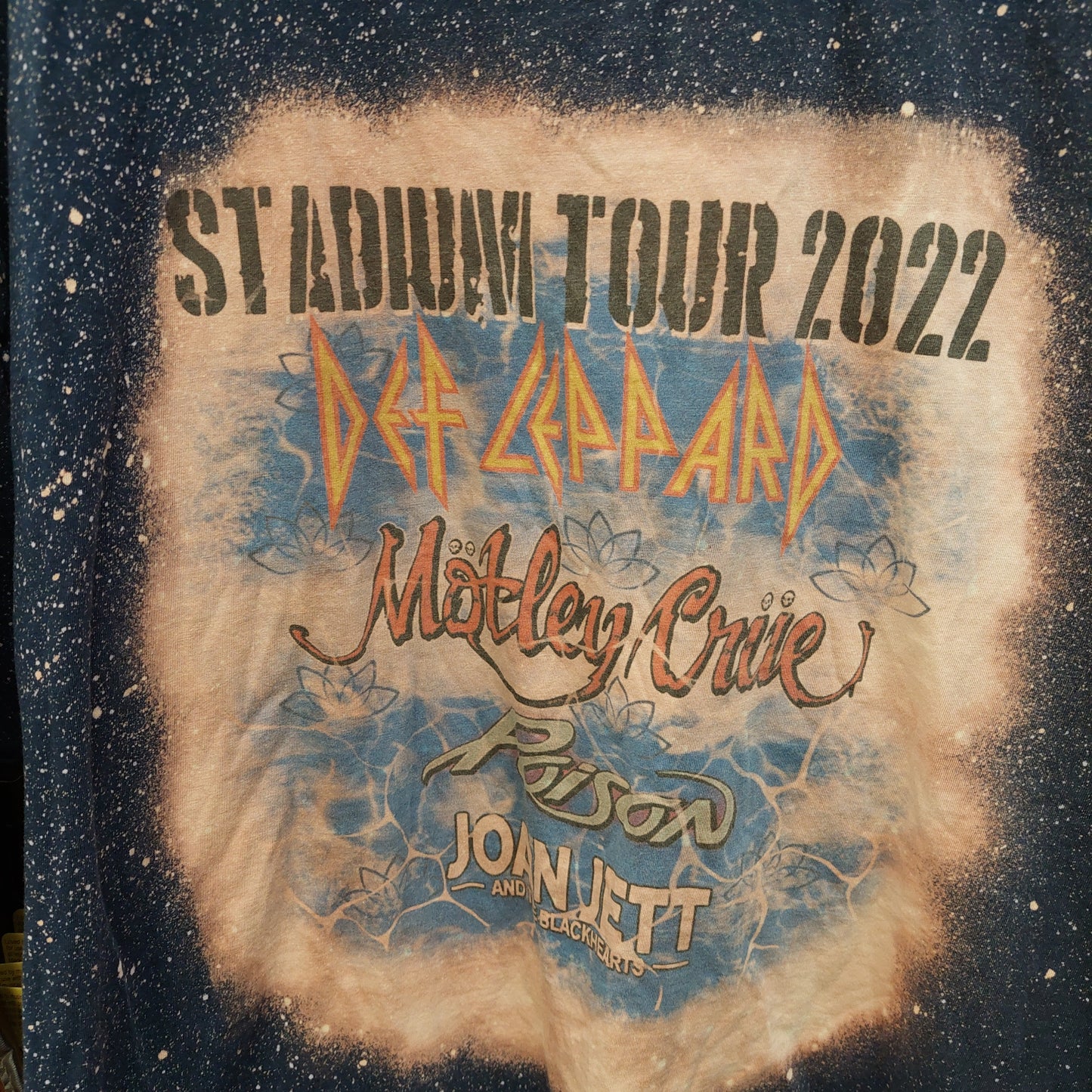 Stadium Tour 2022 T-Shirt - Blue/Pink Splatter - 3XL (USED)