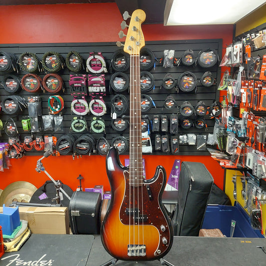2002 Fender American Vintage '62 Precision Bass, Rosewood Fingerboard, 3-Color Sunburst SN# V138025