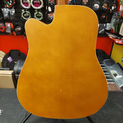 Dreadnought Cutaway Acoustic Guitar - Natural (USED)