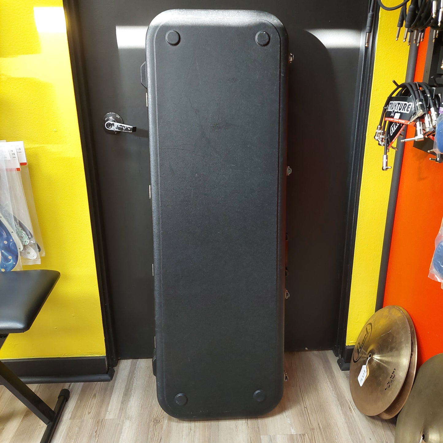 Freedom By SKB Bass Hard Case - Black (USED)