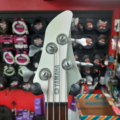 2000's Yamaha RBX A2 4-String Bass - White/Gray (USED) SN# 00J113186