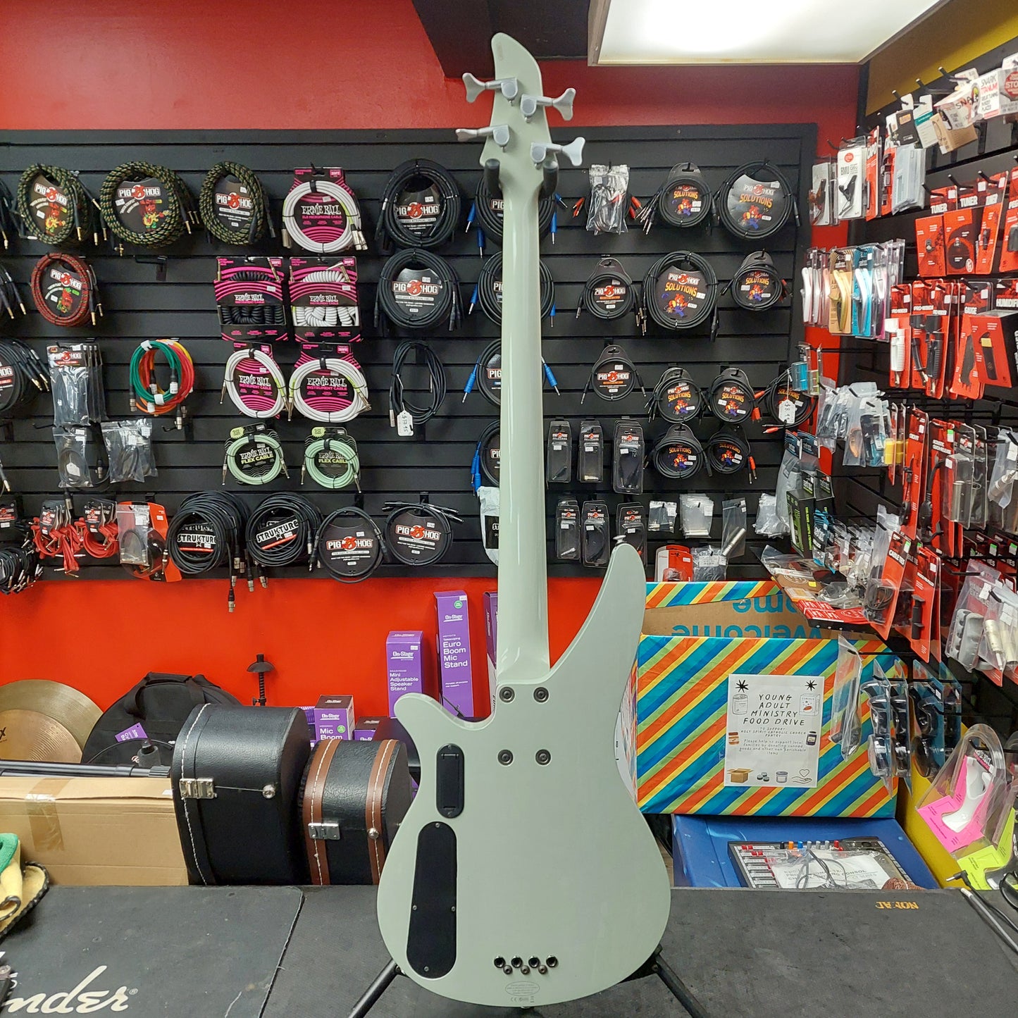 2000's Yamaha RBX A2 4-String Bass - White/Gray (USED) SN# 00J113186