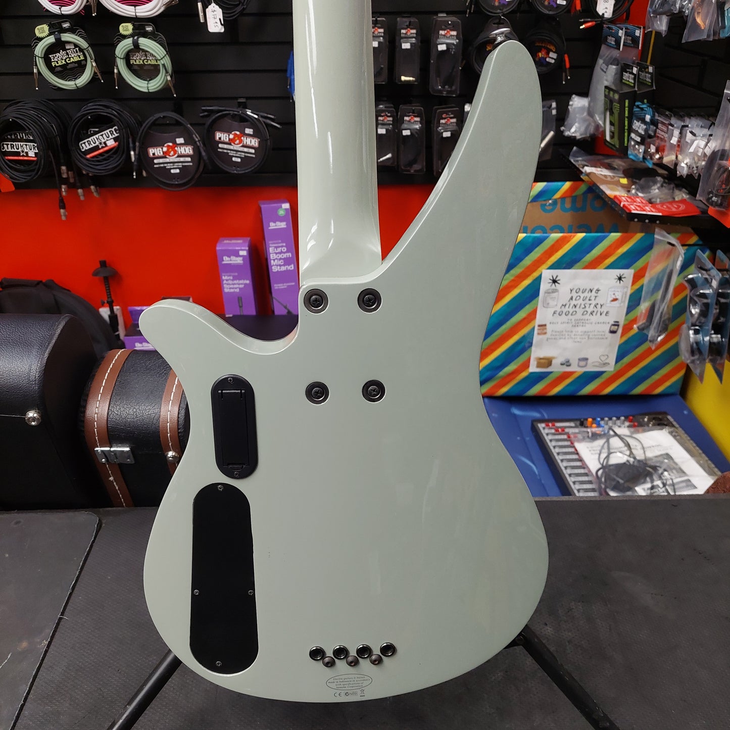2000's Yamaha RBX A2 4-String Bass - White/Gray (USED) SN# 00J113186