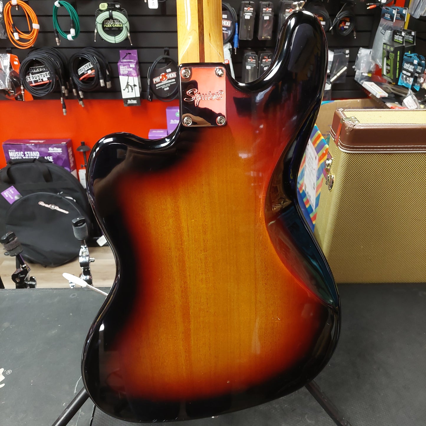 2021 Squier Classic Vibe Bass VI, Laurel Fingerboard, 3-Color Sunburst SN# ICSG21022768