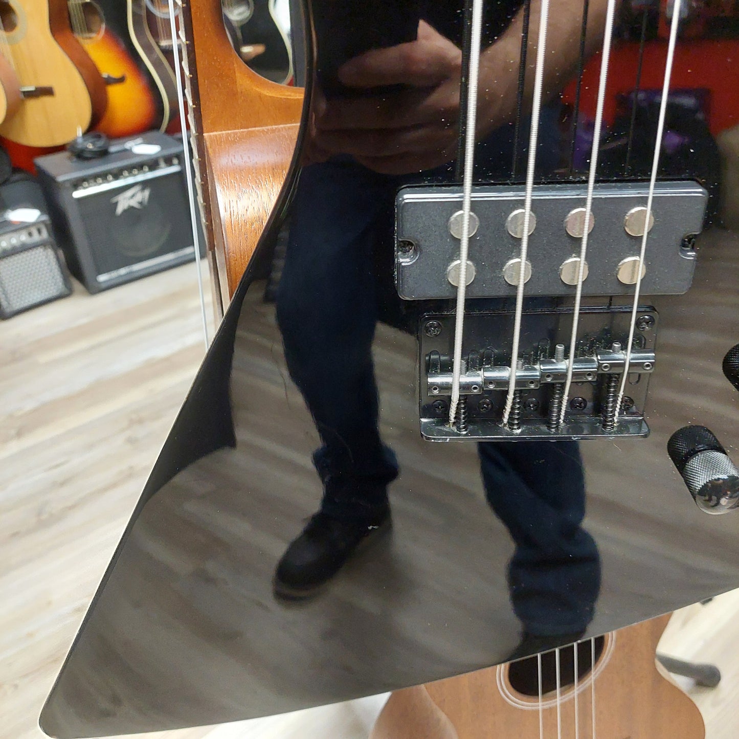 Dean Z Metalman 4-String Bass - Black Gloss SN# Y21070172
