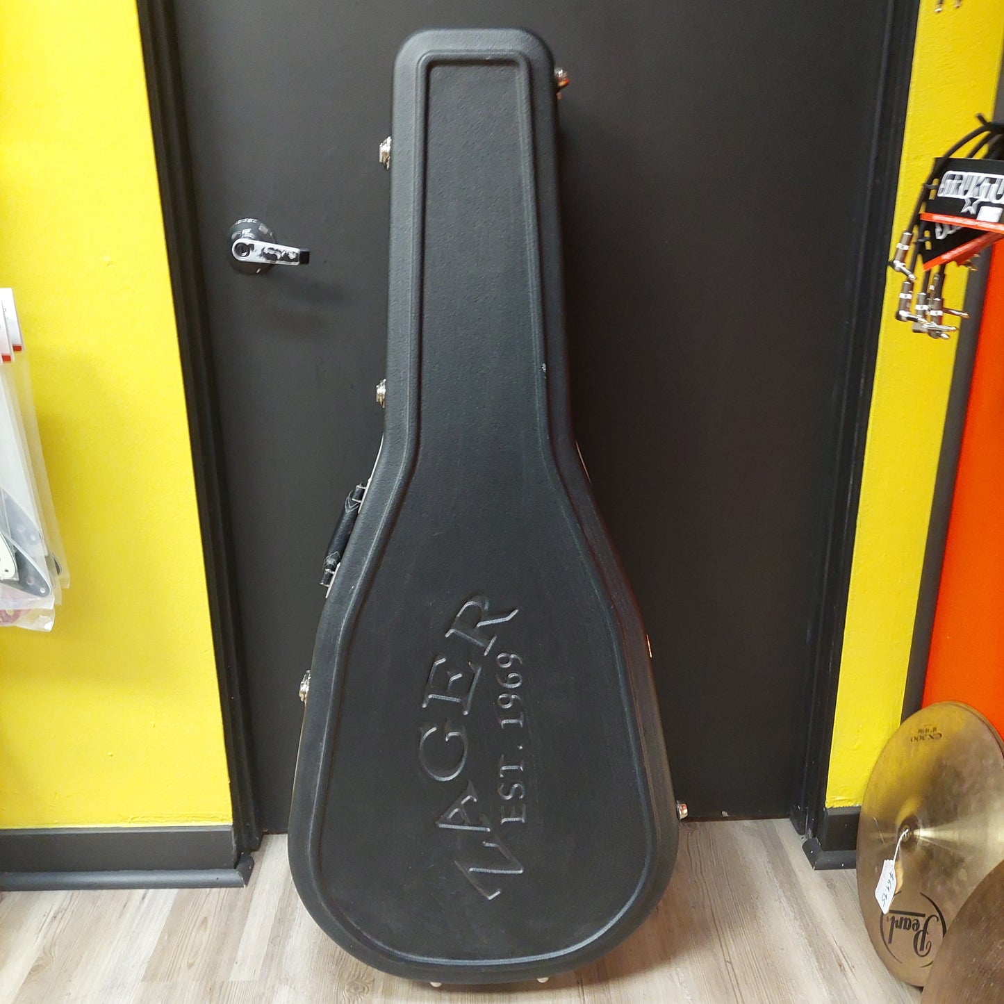 2023 ZAGER ZAD-500 M/N ACOUSTIC GUITAR - NATURAL W/ ZAGER HARD CASE SN# 230301759