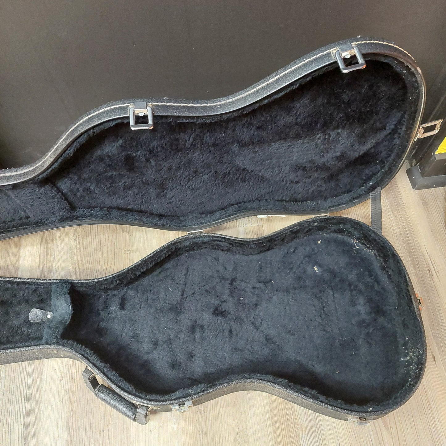 Electric Guitar Hard Case w/ Stickers - Black (USED) "Sold As Is"