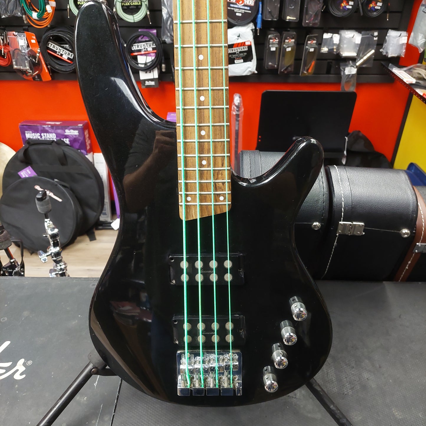 2000's SDGR by Ibanez SRX300 4-String Bass Guitar - Black Gloss SN# I041122749