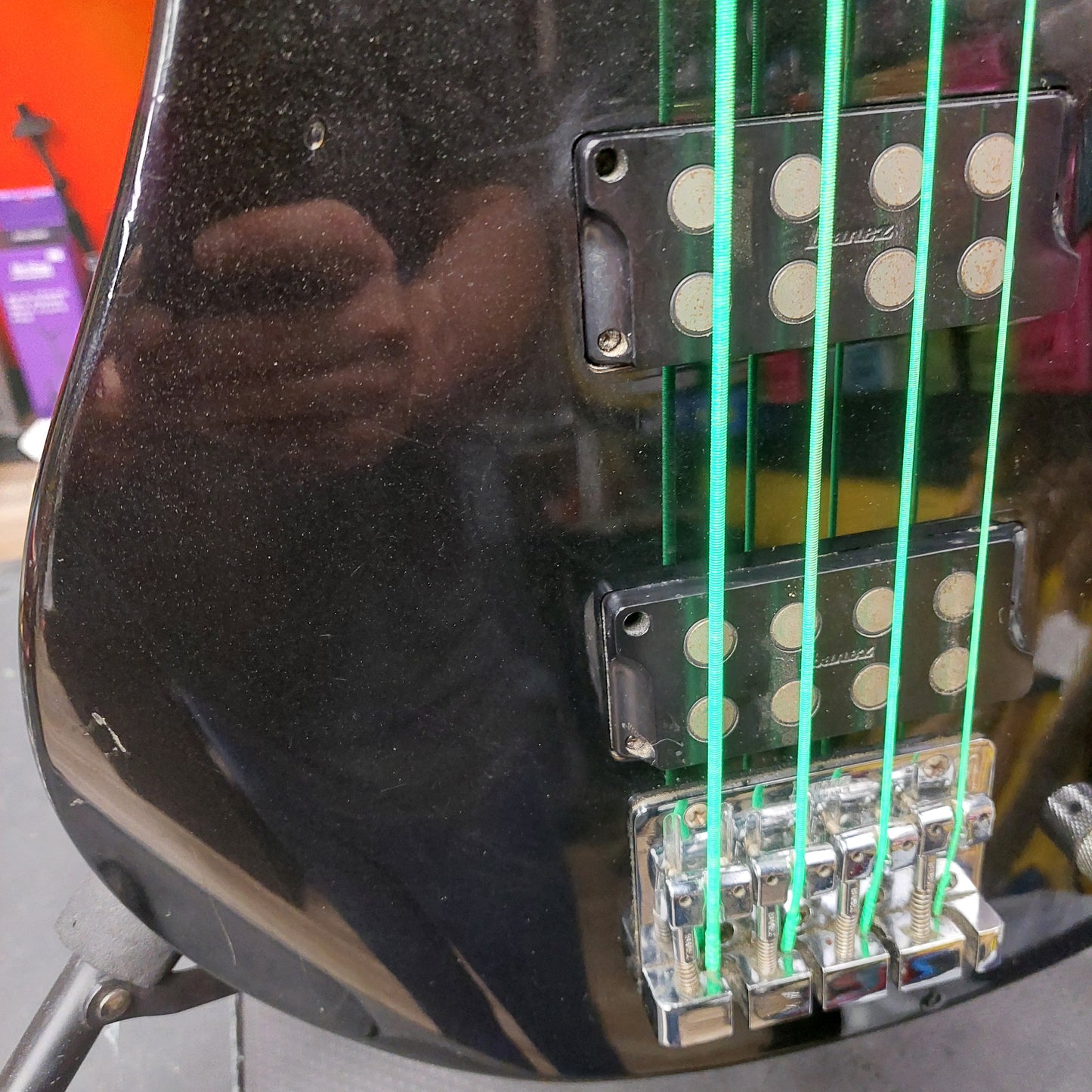 2000's SDGR by Ibanez SRX300 4-String Bass Guitar - Black Gloss SN# I041122749
