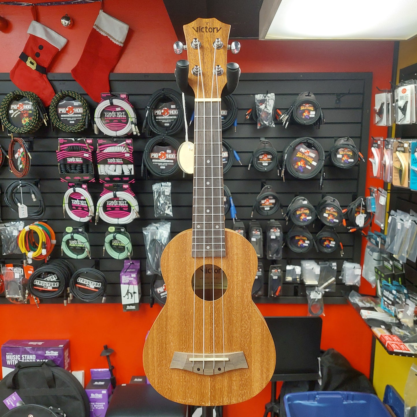 Victory V-21N Soprano Ukulele - Mahogany w/ Victory Gig Bag & Strap