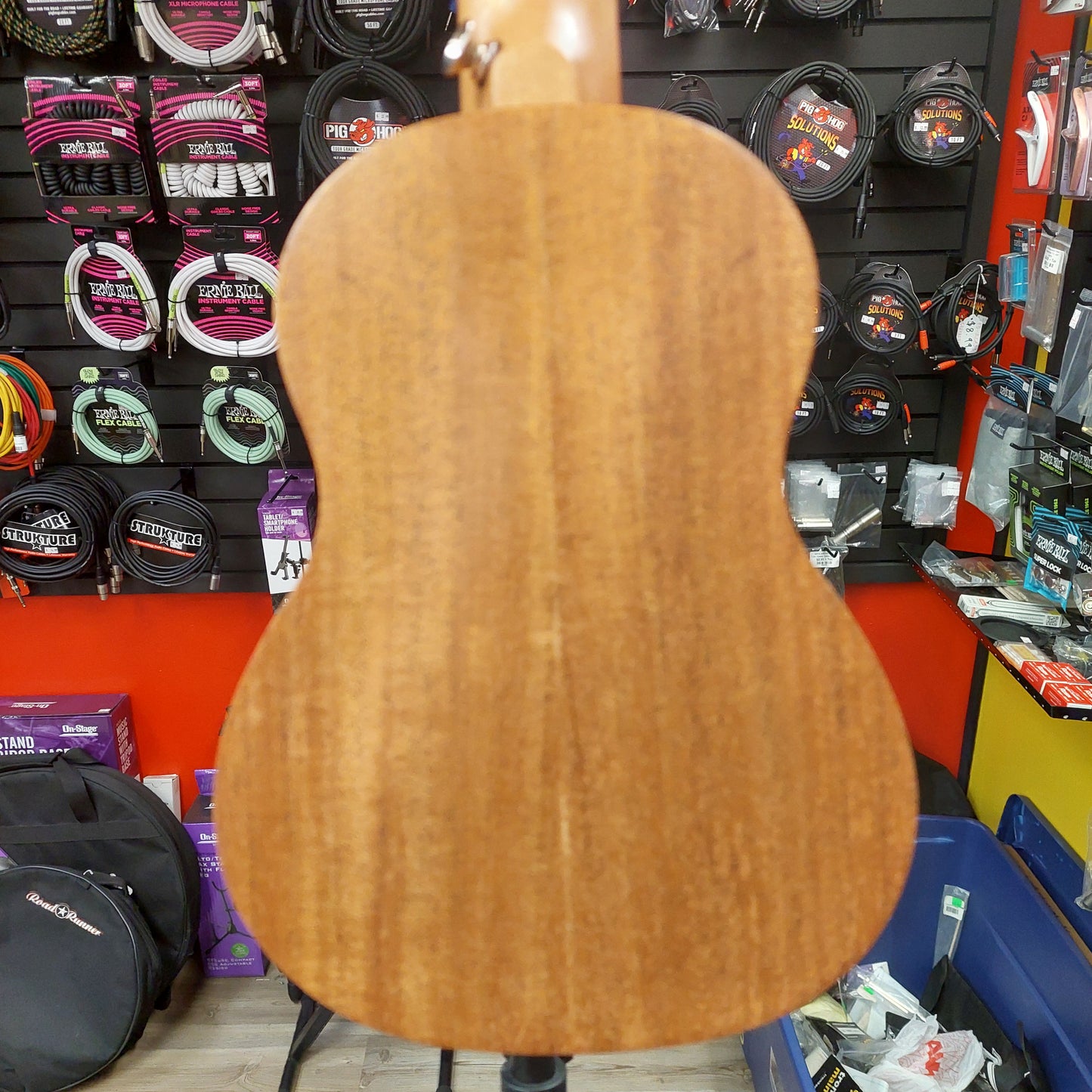 Victory V-21N Soprano Ukulele - Mahogany w/ Victory Gig Bag & Strap