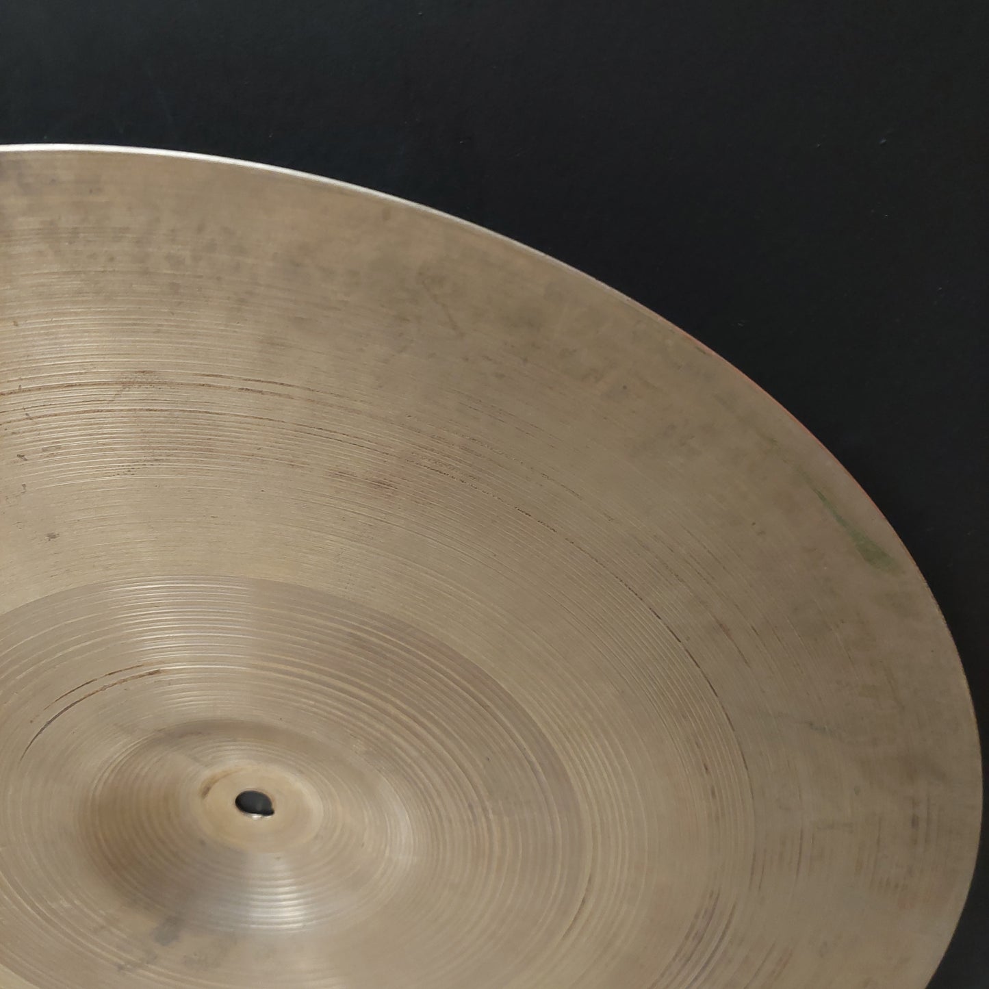 1960's 18” Zildjian 3 dot Crash Cymbal (USED) "Made In USA" (Has Chip On Edge & Keyhole Wear) "Sold As Is"