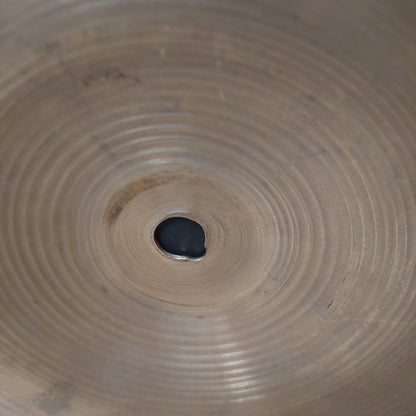 1960's 18” Zildjian 3 dot Crash Cymbal (USED) "Made In USA" (Has Chip On Edge & Keyhole Wear) "Sold As Is"