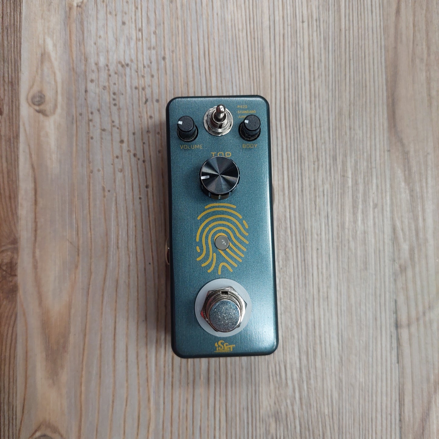 ISET Acoustic Simulator Effects Pedal (USED)