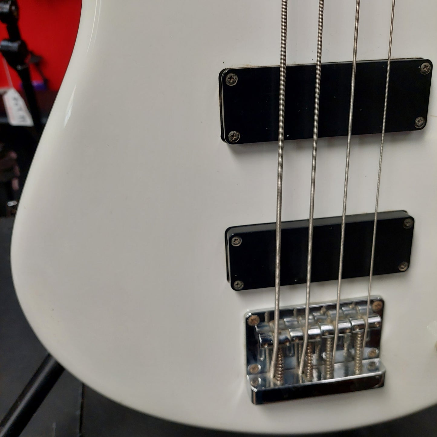 2000's DEAN EDGE-ONE 4-STRING BASS GUITAR - WHITE "Made in Korea" SN# D20060649