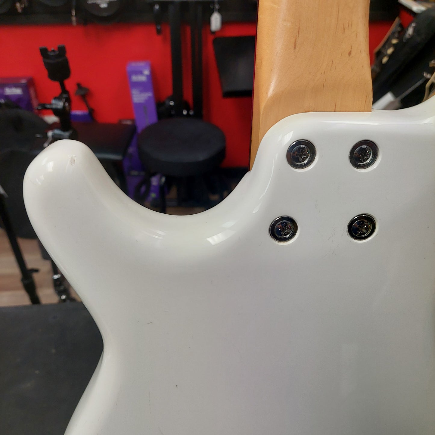 2000's DEAN EDGE-ONE 4-STRING BASS GUITAR - WHITE "Made in Korea" SN# D20060649