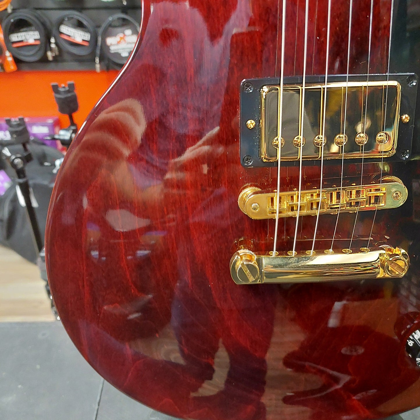 2003 Gibson Les Paul Studio Electric Guitar - Wine Red, Gold Hardware w/ Gibson Case "Made In USA" SN# 01643544