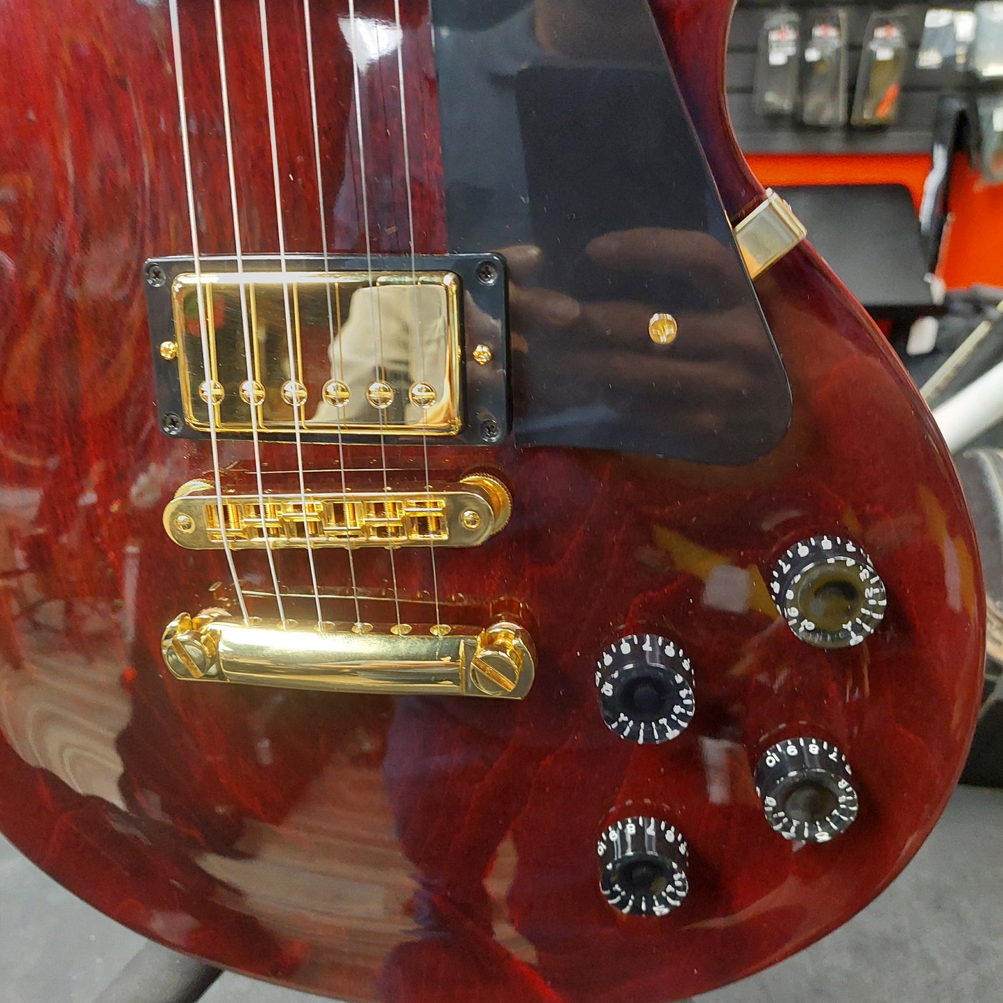 2003 Gibson Les Paul Studio Electric Guitar - Wine Red, Gold Hardware w/ Gibson Case "Made In USA" SN# 01643544
