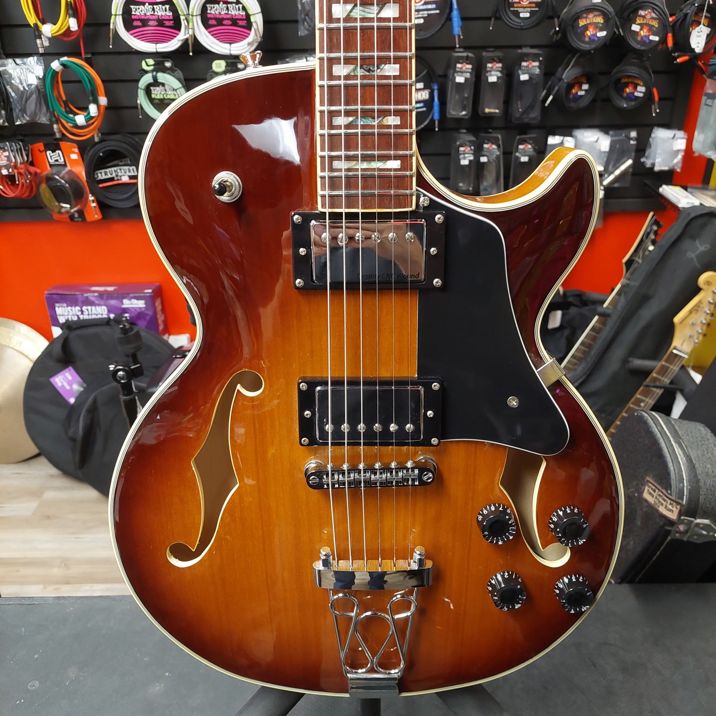 2010's IYV Hollow Body Electric Guitar - Sunburst (USED) SN# 121044240