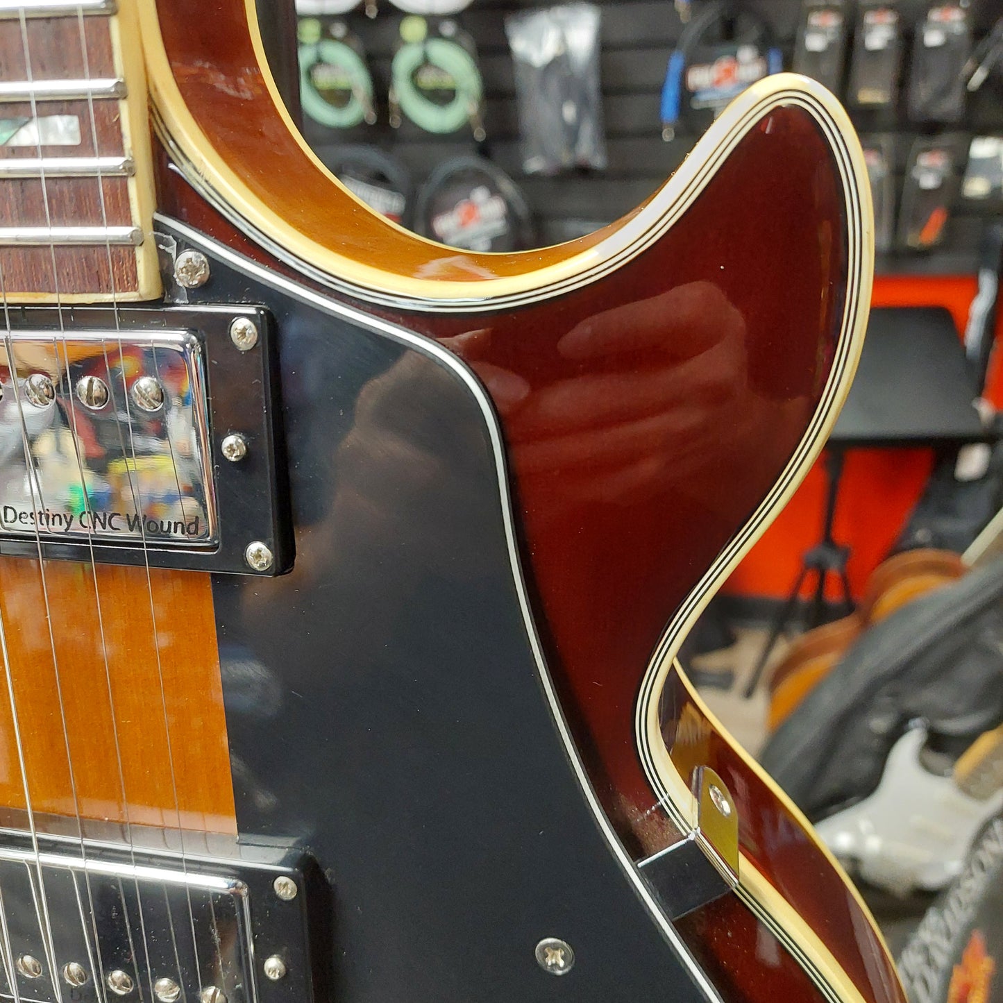 2010's IYV Hollow Body Electric Guitar - Sunburst (USED) SN# 121044240