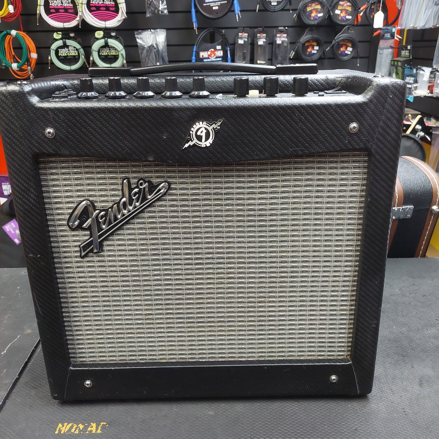 Fender Mustang I 120V Amplifier (USED) SN# CGPJ11002081