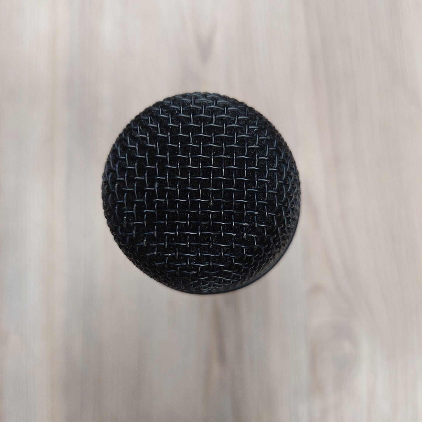 Senheiser e835 Dynamic Microphone (USED) "Made In Germany"