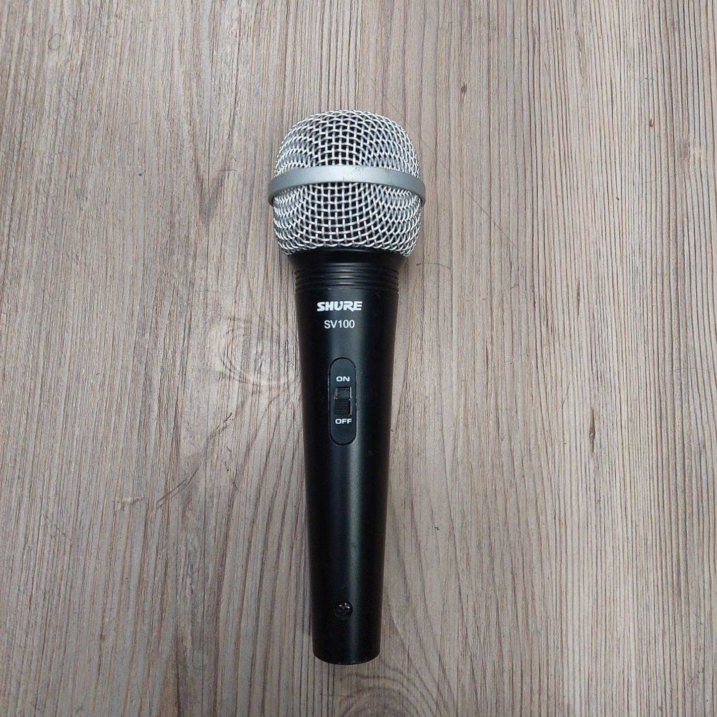 Shure SV100 Dynamic Microphone (USED)