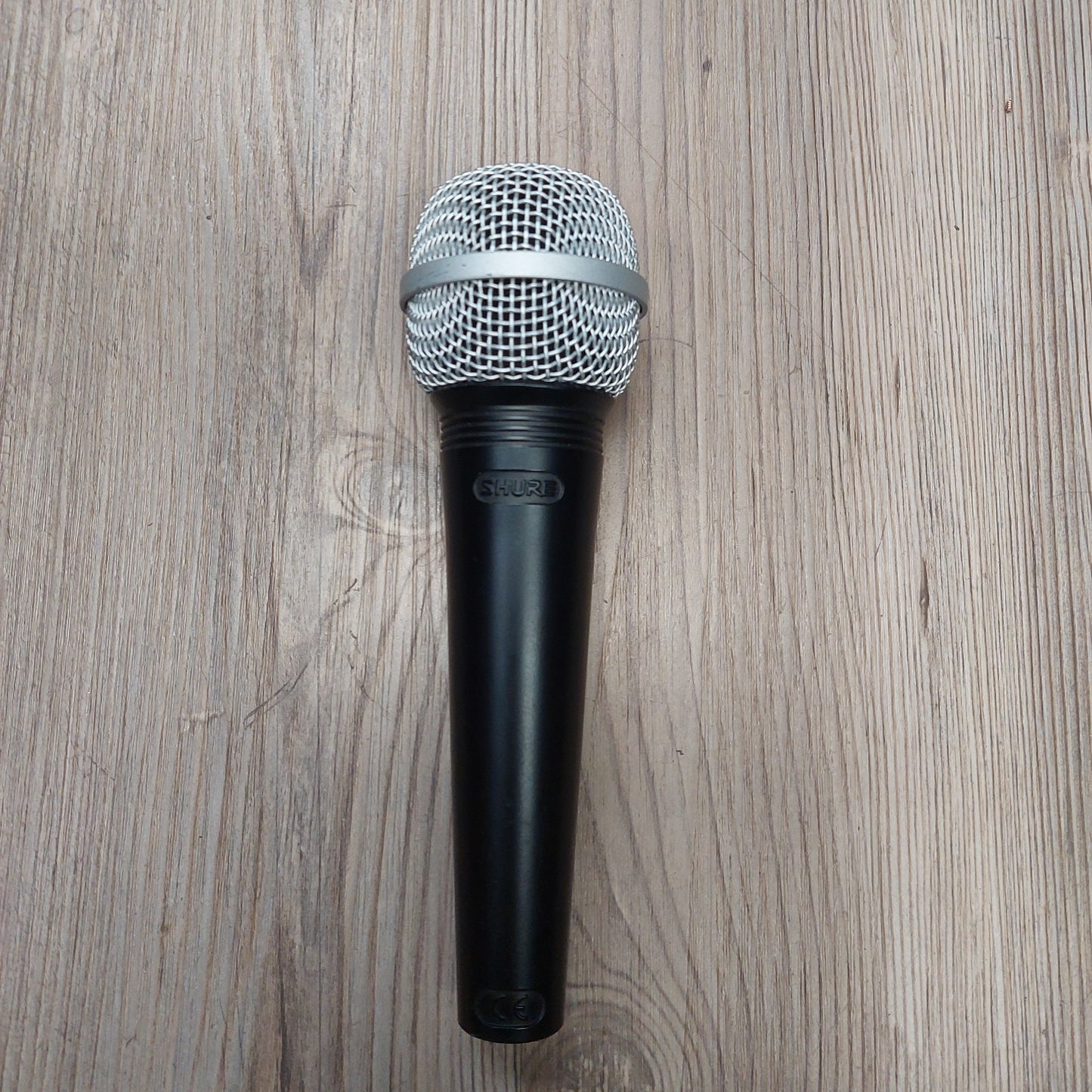Shure SV100 Dynamic Microphone (USED)