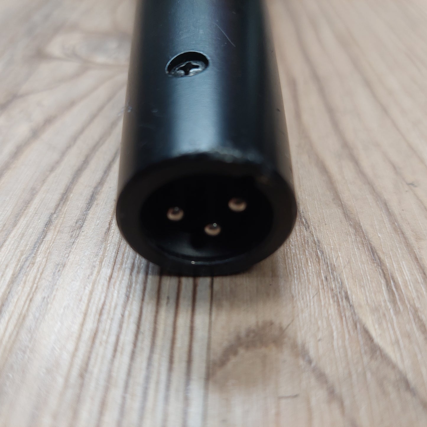 Shure SV100 Dynamic Microphone (USED)