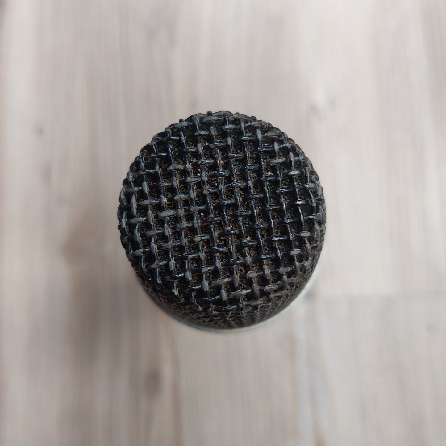 AKG D5 Vocal Dynamic Microphone - Black (USED)
