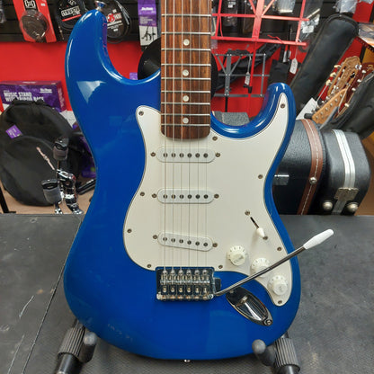 Silvertone SSS Strat Electric Guitar - Blue (USED)