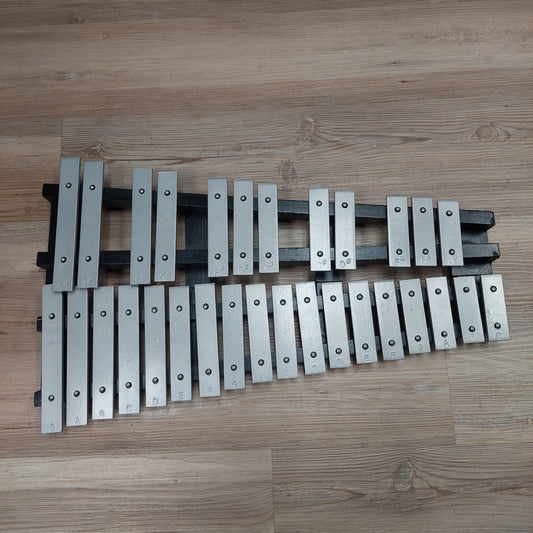 Foldable Glockenspiel Xylophone w/ Rubber Mallets & Gig Bag (USED)