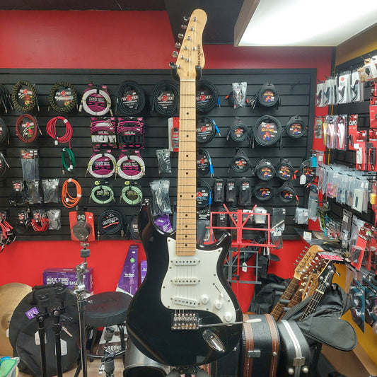 Behringer Strat Electric Guitar - Black (USED) SN# N0560106395