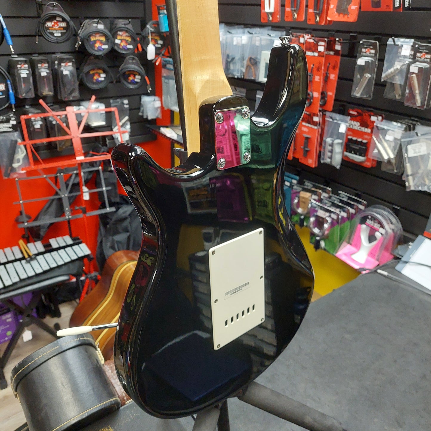 Behringer Strat Electric Guitar - Black (USED) SN# N0560106395