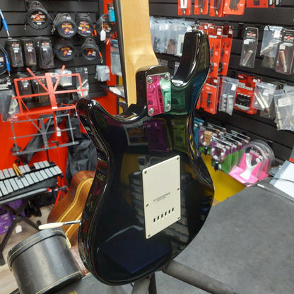 Behringer Strat Electric Guitar - Black (USED) SN# N0560106395
